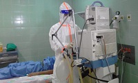 unidad cuidados intensivos pandemia ventilador