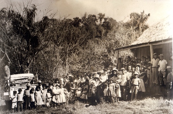 Vacunación en Guamá, 1965